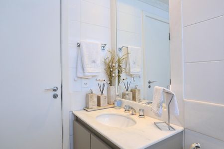 Apartamento para alugar com 96m², 2 quartos e 2 vagas Apartamento para alugar com 96m², 2 quartos e 2 vagasBanheiro