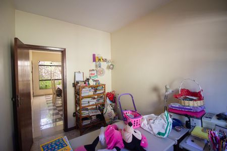 Casa para alugar com 400m², 6 quartos e 2 vagas Casa para alugar com 400m², 6 quartos e 2 vagasQuarto 3