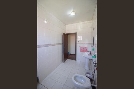 Casa para alugar com 400m², 6 quartos e 2 vagas Casa para alugar com 400m², 6 quartos e 2 vagasBanheiro Social