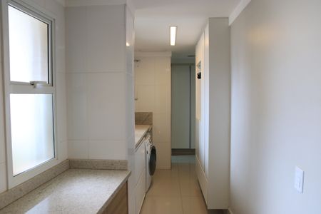 Apartamento para alugar com 264m², 4 quartos e 3 vagasÁrea de Serviço