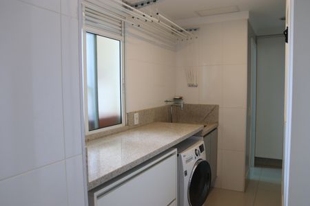 Apartamento para alugar com 264m², 4 quartos e 3 vagasÁrea de Serviço