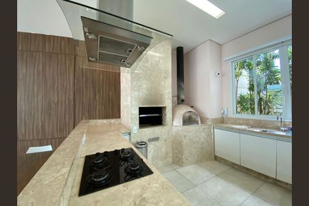 Apartamento para alugar com 264m², 4 quartos e 3 vagasÁrea comum