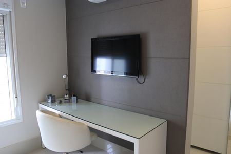 Apartamento para alugar com 264m², 4 quartos e 3 vagasSuíte 1