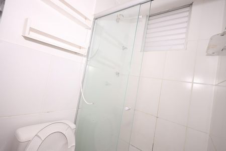 Banheiro Corredor de apartamento para alugar com 2 quartos, 80m² em Bairro Santa Rita, Goiânia