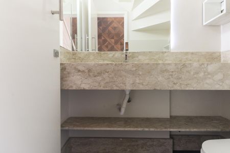 Apartamento à venda com 71m², 2 quartos e 2 vagasLavabo