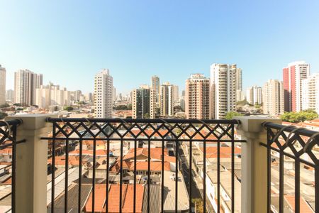 Apartamento à venda com 71m², 2 quartos e 2 vagasSuíte - Varanda