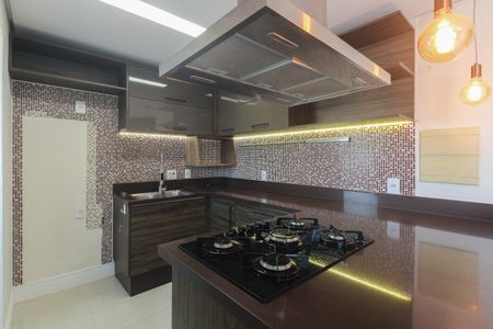 Apartamento à venda com 71m², 2 quartos e 2 vagasCozinha