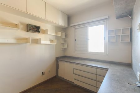 Apartamento à venda com 71m², 2 quartos e 2 vagasEscritório