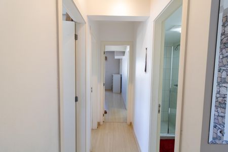 Apartamento à venda com 70m², 3 quartos e 2 vagasCorredor