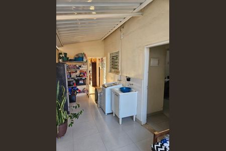 Casa à venda com 148m², 3 quartos e 3 vagasÁrea de Serviço