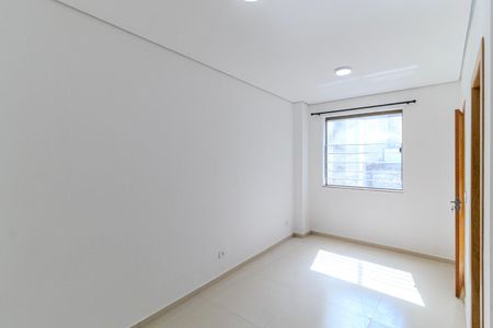 Studio de kitnet/studio para alugar com 1 quarto, 35m² em Santa Ifigênia, São Paulo