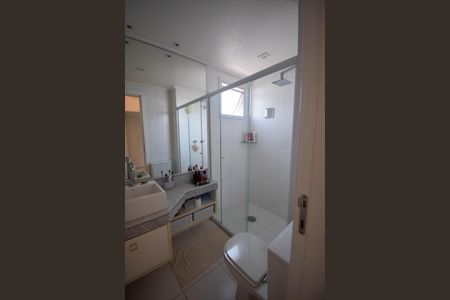 Apartamento à venda com 167m², 3 quartos e 3 vagasBanheiro Suíte 2