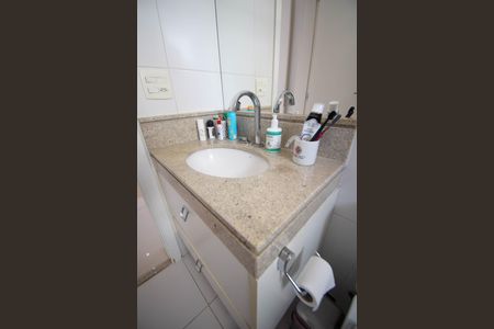 Apartamento à venda com 167m², 3 quartos e 3 vagasBanheiro Suíte 1