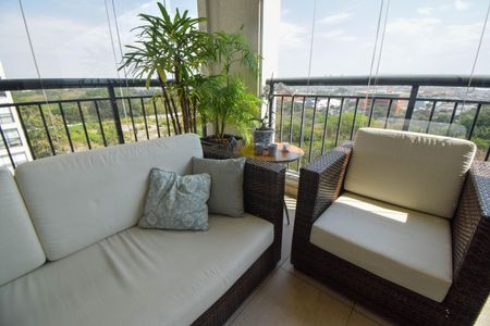 Apartamento à venda com 167m², 3 quartos e 3 vagasVaranda