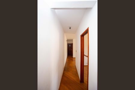 Apartamento para alugar com 63m², 2 quartos e 1 vagaCorredor