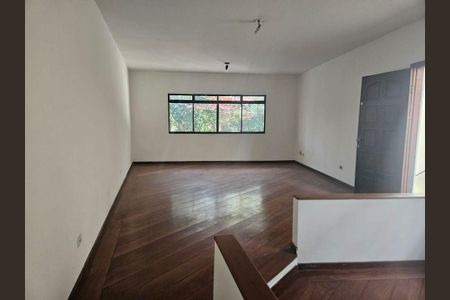 Casa à venda com 3 quartos, 160m² em Jardim Peri Peri, São Paulo