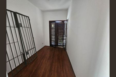 Casa à venda com 3 quartos, 160m² em Jardim Peri Peri, São Paulo