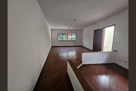 Casa à venda com 3 quartos, 160m² em Jardim Peri Peri, São Paulo