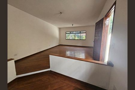 Casa à venda com 3 quartos, 160m² em Jardim Peri Peri, São Paulo