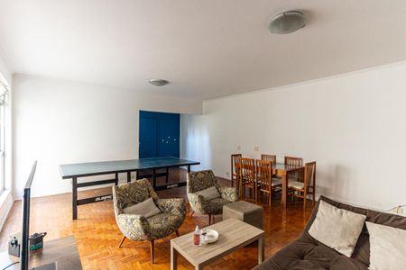 Sala de apartamento à venda com 3 quartos, 134m² em Higienópolis, São Paulo
