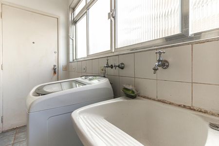 Apartamento à venda com 134m², 3 quartos e 1 vagaÁrea de Serviço