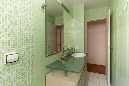 Apartamento à venda com 134m², 3 quartos e 1 vagaBanheiro Social