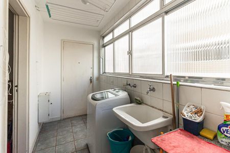 Apartamento à venda com 134m², 3 quartos e 1 vagaÁrea de Serviço