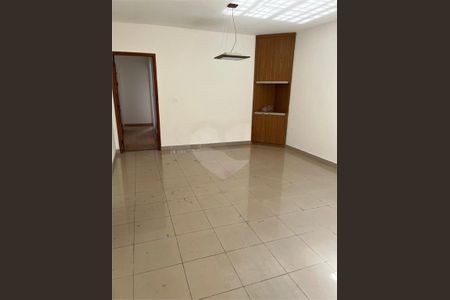 Casa à venda com 4 quartos, 157m² em Gramadão, Jundiaí
