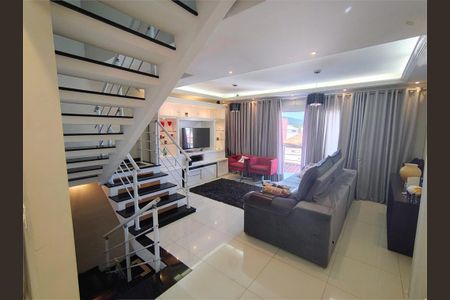 Casa à venda com 270m², 3 quartos e 2 vagas