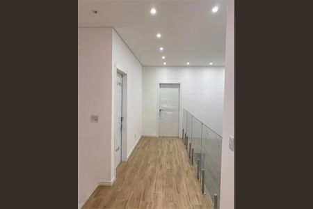 Casa à venda com 3 quartos, 220m² em Jardim Samambaia, Jundiaí