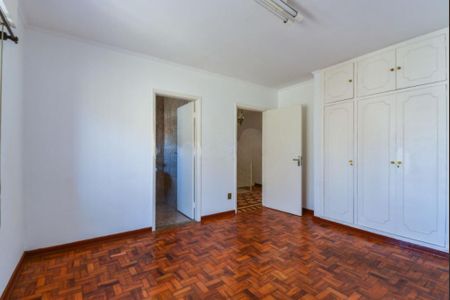 Casa à venda com 3 quartos, 195m² em Mirandópolis, São Paulo