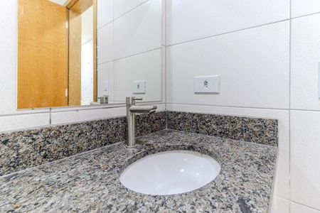Banheiro de kitnet/studio para alugar com 1 quarto, 45m² em Campos Elíseos, São Paulo