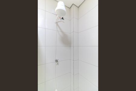 Banheiro de kitnet/studio para alugar com 1 quarto, 45m² em Campos Elíseos, São Paulo