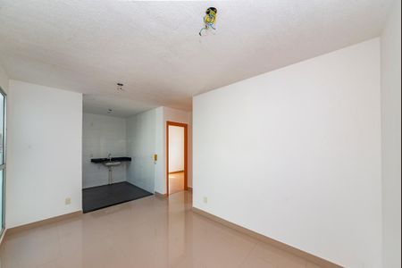 Sala de apartamento para alugar com 2 quartos, 42m² em Cabral, Contagem