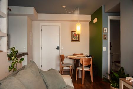 Apartamento à venda com 67m², 2 quartos e 1 vagaSala