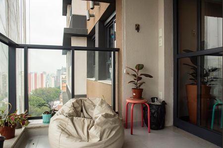 Varanda de apartamento à venda com 2 quartos, 67m² em Vila Clementino, São Paulo