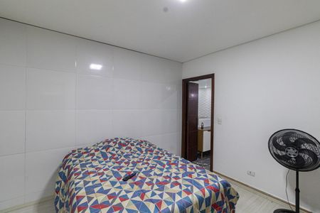 Casa para alugar com 364m², 4 quartos e 2 vagasSuíte 2
