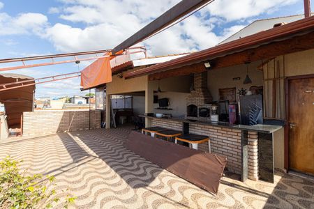 Casa para alugar com 364m², 4 quartos e 2 vagasVaranda e Churrasqueira