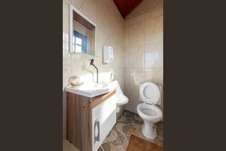 Casa para alugar com 364m², 4 quartos e 2 vagasBanheiro Externo