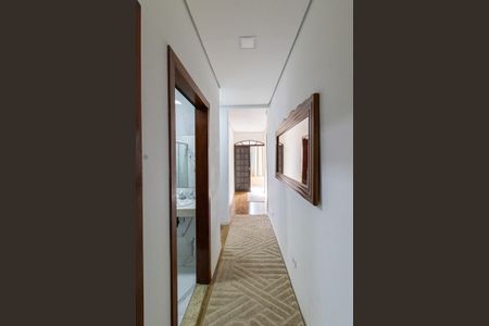 Casa para alugar com 364m², 4 quartos e 2 vagasCorredor