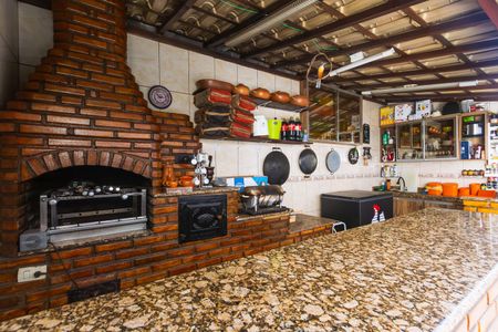 Casa à venda com 213m², 3 quartos e 2 vagas Casa à venda com 213m², 3 quartos e 2 vagasÁrea gourmet