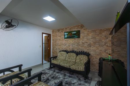 Casa à venda com 213m², 3 quartos e 2 vagas Casa à venda com 213m², 3 quartos e 2 vagasÁrea gourmet