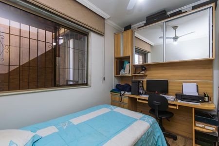 Casa à venda com 213m², 3 quartos e 2 vagas Casa à venda com 213m², 3 quartos e 2 vagasQuarto 1