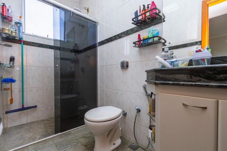 Casa à venda com 213m², 3 quartos e 2 vagas Casa à venda com 213m², 3 quartos e 2 vagasBanheiro da Suíte