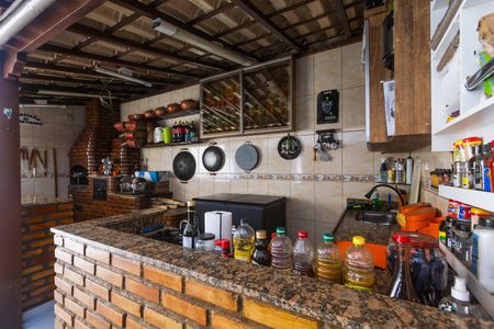 Casa à venda com 213m², 3 quartos e 2 vagas Casa à venda com 213m², 3 quartos e 2 vagasÁrea gourmet