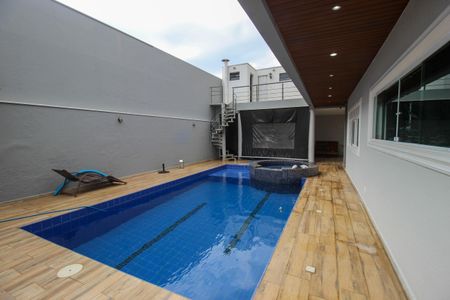 Casa de condomínio para alugar com 750m², 3 quartos e sem vagaÁrea comum - Piscina