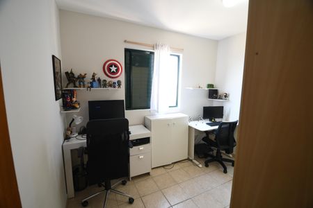 Apartamento à venda com 77m², 2 quartos e 1 vagaQuarto 1