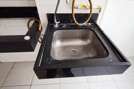 Apartamento à venda com 45m², 2 quartos e 1 vaga Apartamento à venda com 45m², 2 quartos e 1 vagaCozinha e Área de Serviço