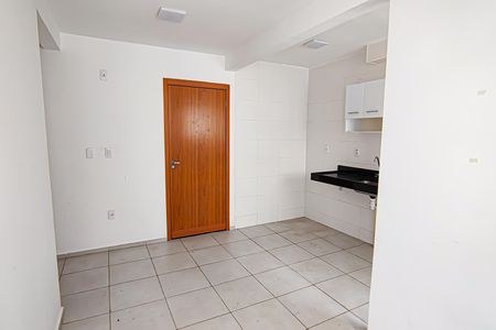 Sala de apartamento à venda com 2 quartos, 45m² em Taquara, Rio de Janeiro