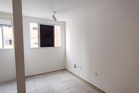 Sala de apartamento à venda com 2 quartos, 45m² em Taquara, Rio de Janeiro